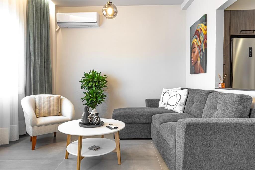 Luxury Apartment By The Sea- Euripus Strait Karababás Exterior foto